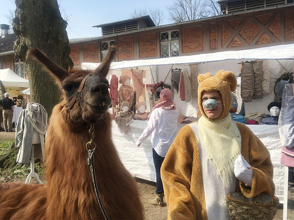 Antik Tr&ouml;del Flohmarkt &ndash; Schn&auml;ppchenjagd auf dem Lande